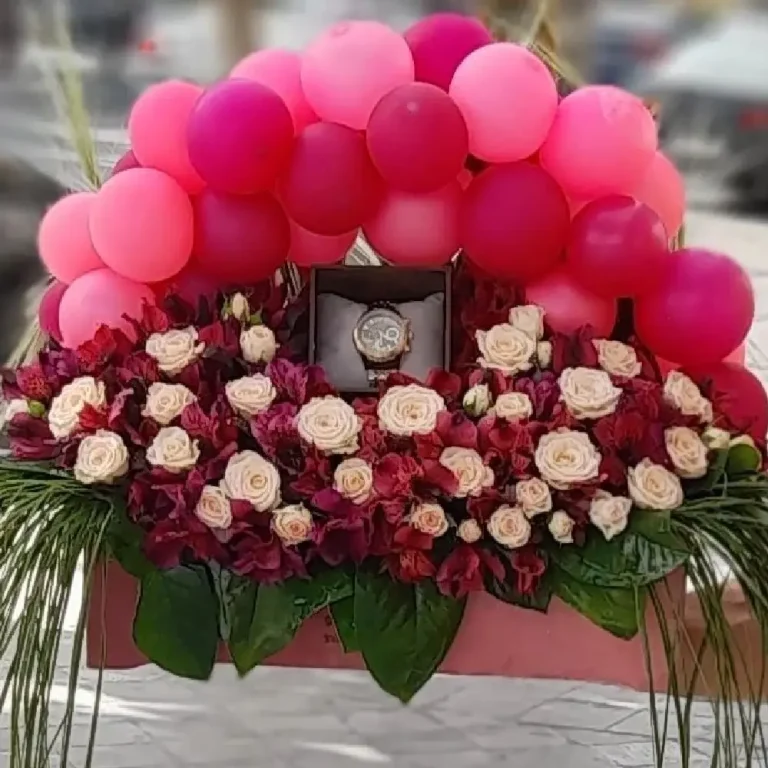 گل‌آرایی باکس گل تولد و هدیه