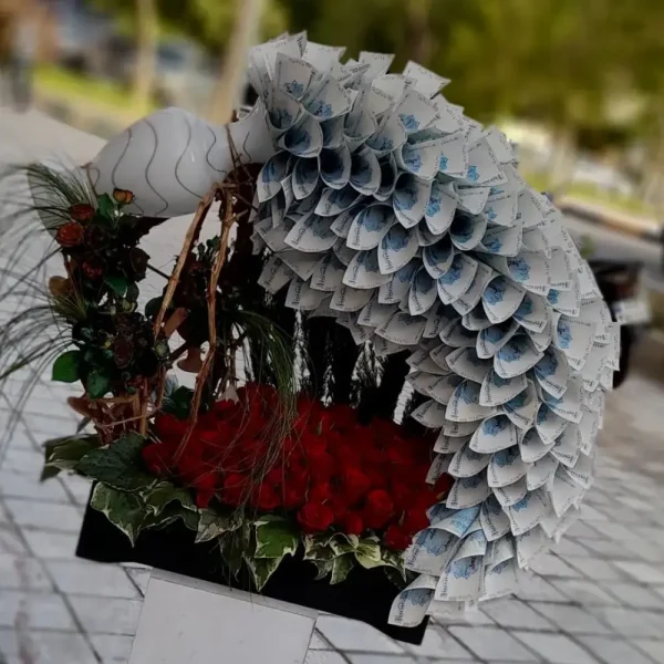 باکس گل و پول‌آرایی